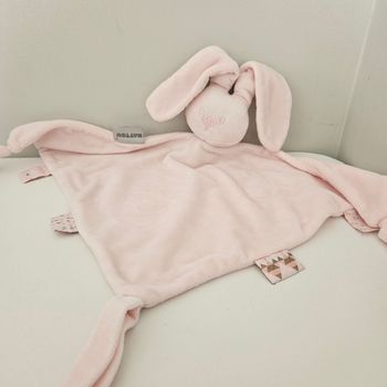 Doudou nattou rose lapin