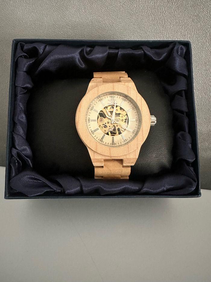 Montre - photo numéro 2