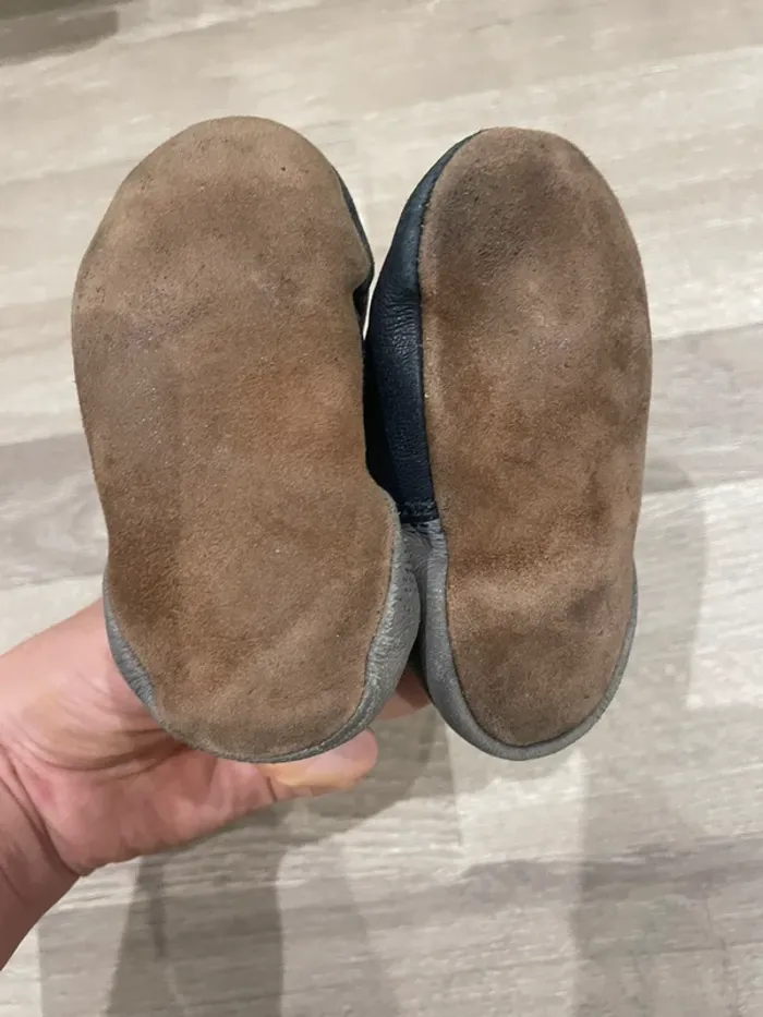 Chausson en cuir - photo numéro 2