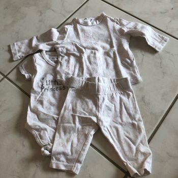Ensemble fille taille naissance