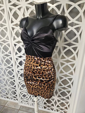 Robe Courte Imprimé Léopard & Satin Noir