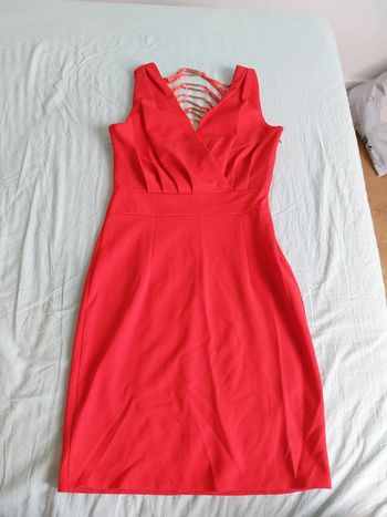 Robe décolleté rouge