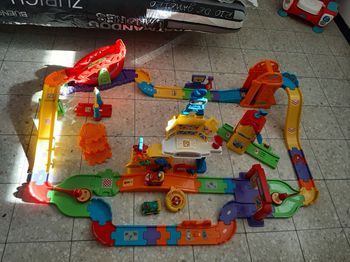 Mon super circuit radio télécommandé Tut tut bolide