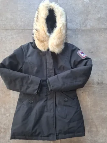 Belle parka bien chaude