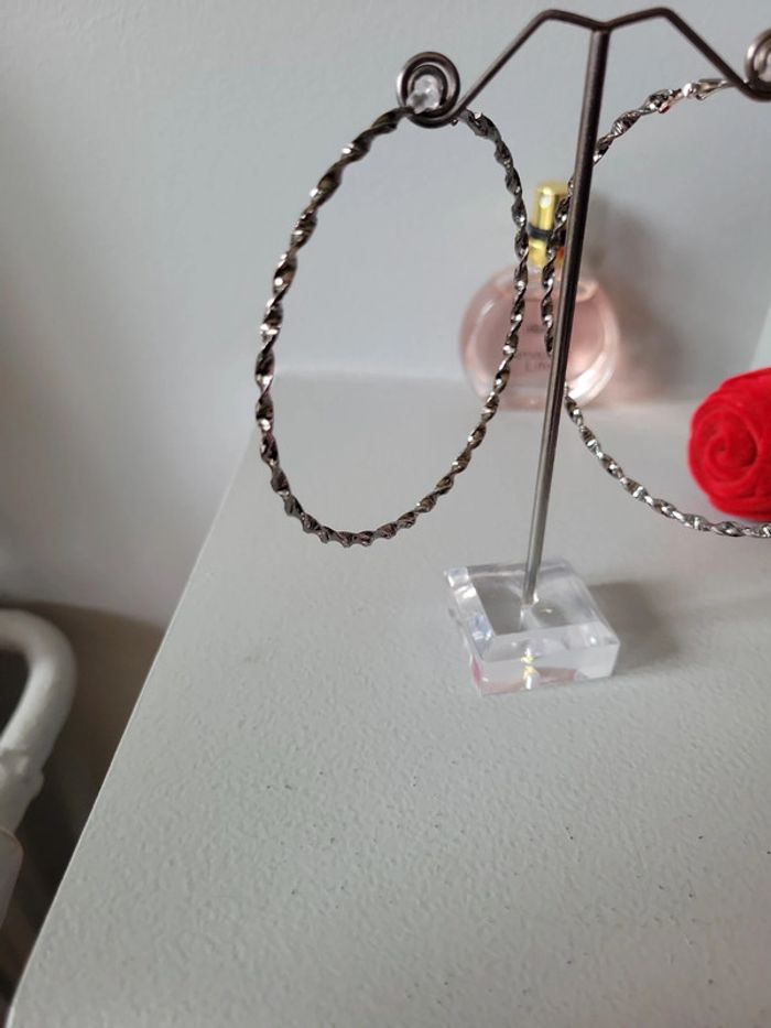 Clips créoles noirs acier 8 cm - photo numéro 4