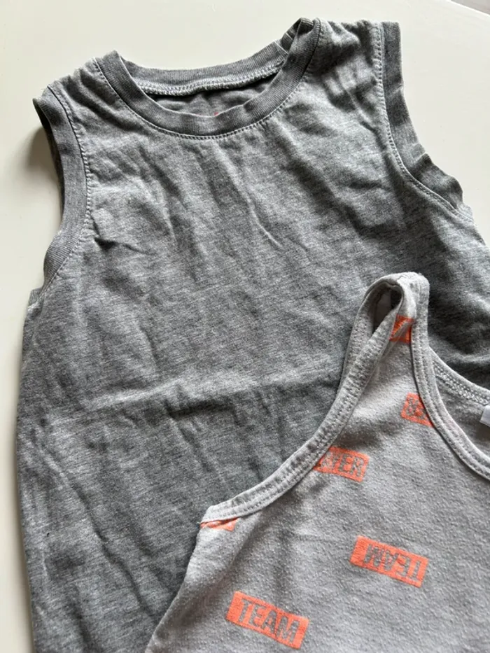 Lot maillots de corps sans manches - photo numéro 2