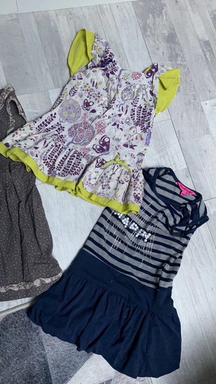 Lot 2 ans robes et tunique - photo numéro 4