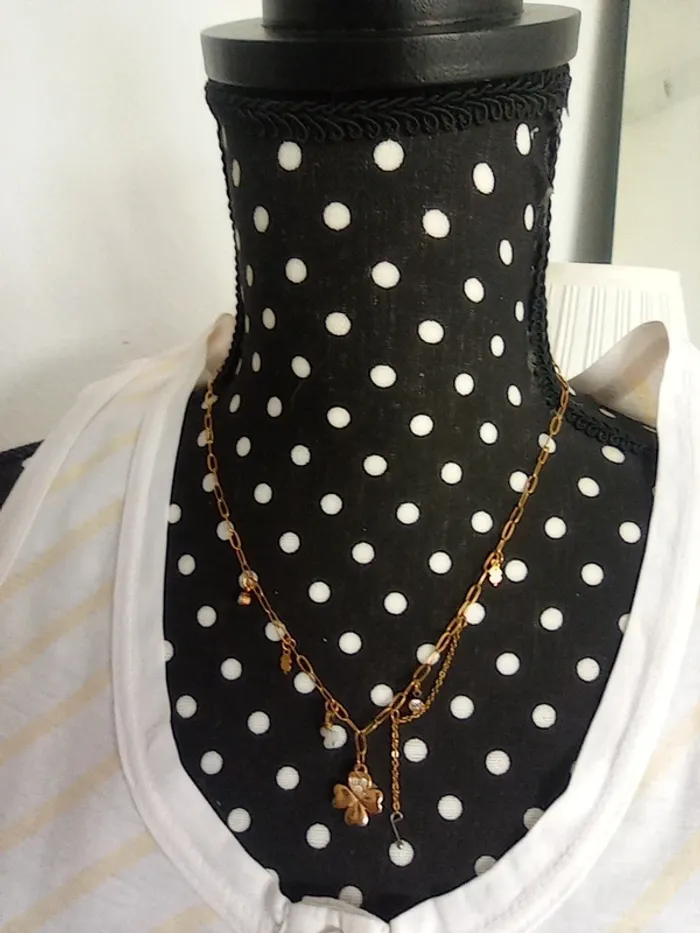 Collier doré avec pendentifs, Lovisa - photo numéro 2