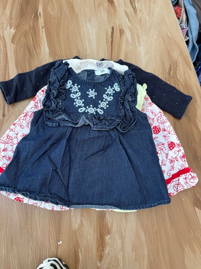 Lot 5 robes 3 mois - photo numéro 6