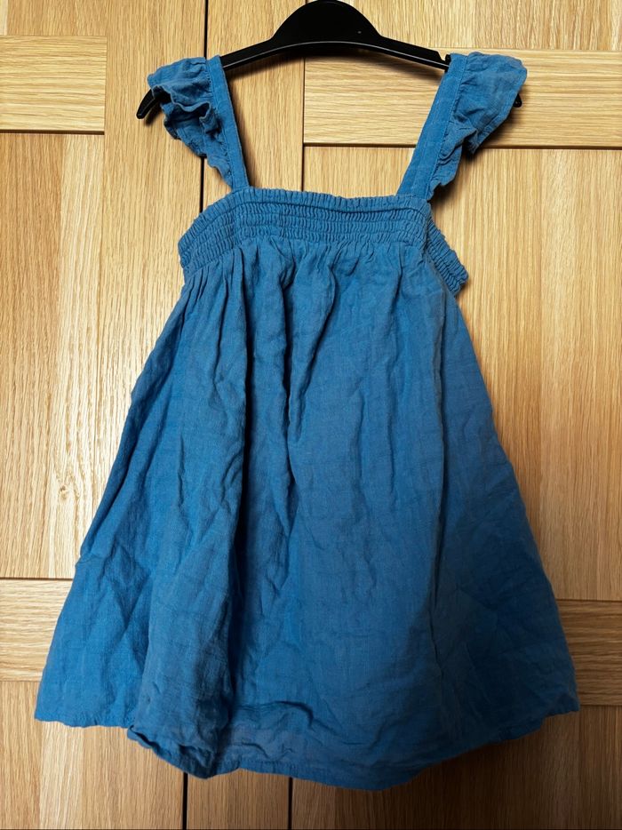 Robe bleu à bretelles KIABI t.3ans