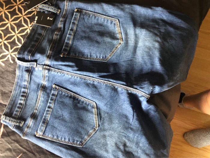 Pantalon elastane neuf - photo numéro 4