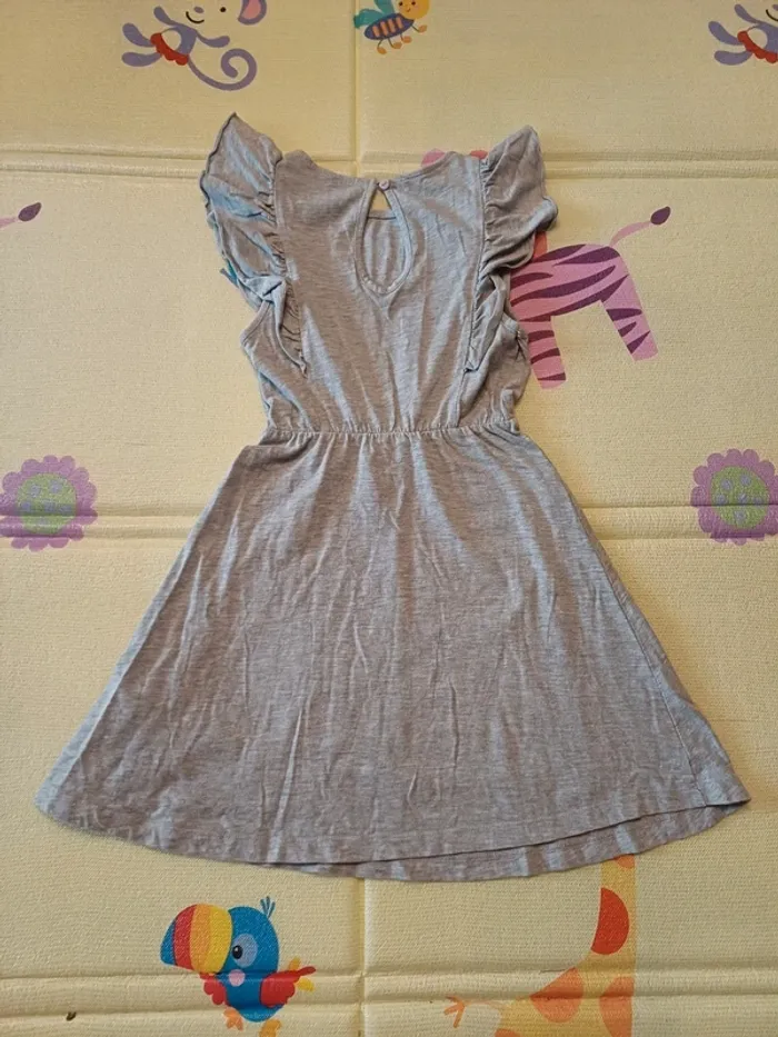 Robe 6 ans - photo numéro 7