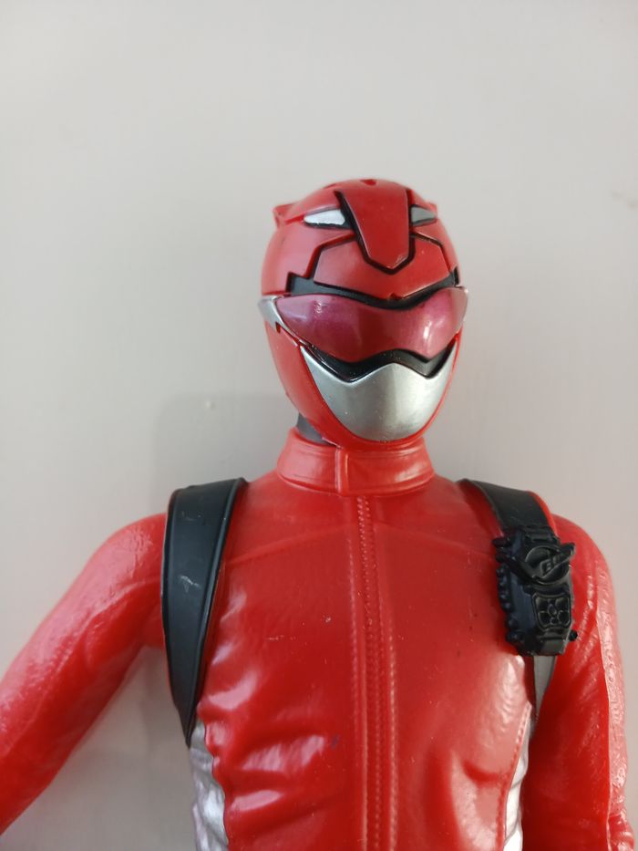 Figurine Power Rangers Beast Morphers - Ranger Rouge (Hasbro) - 30 cm - photo numéro 2