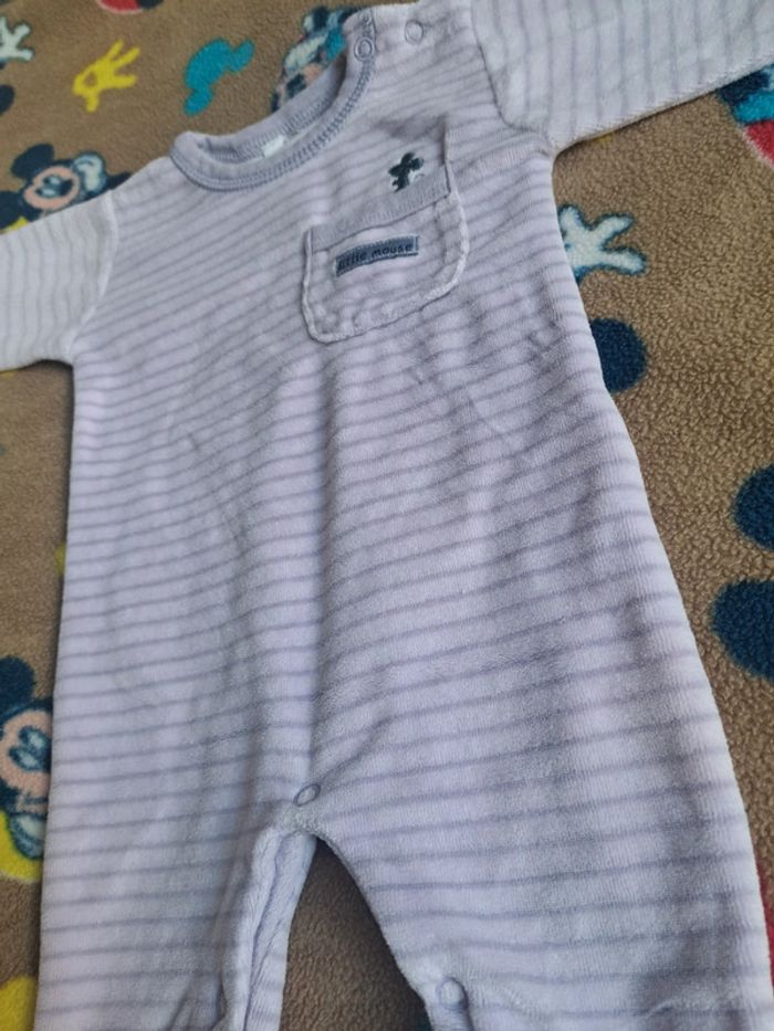 Grenouillère bébé 1mois - photo numéro 2