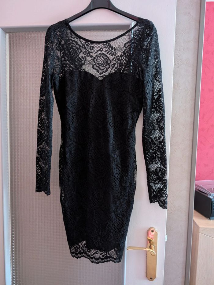 Robe en dentelle