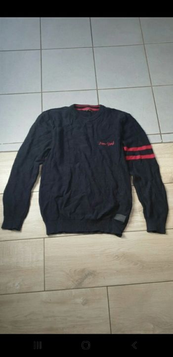 Pull homme état très correct L