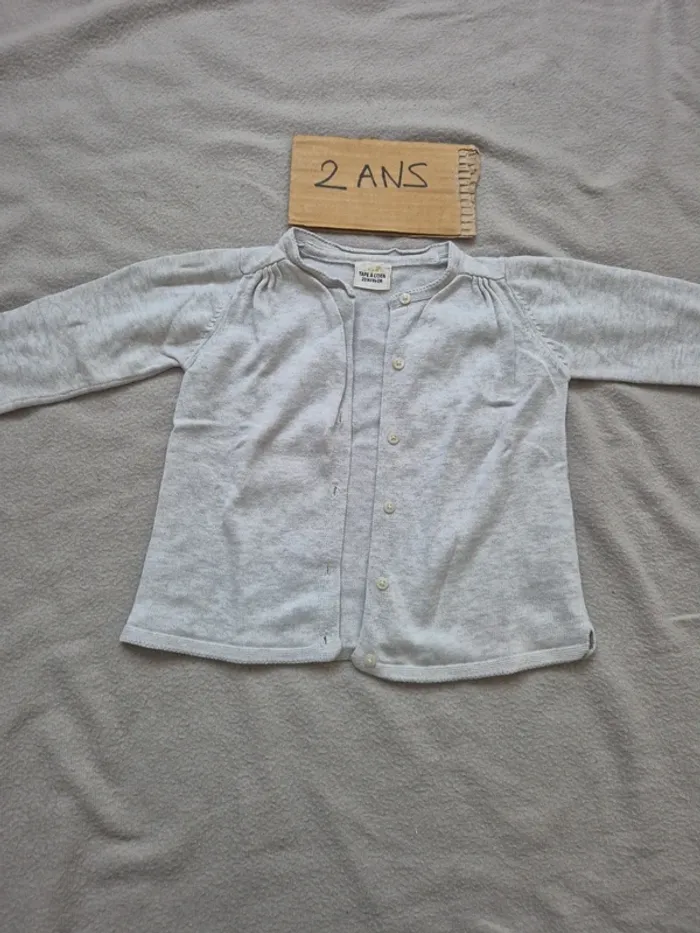 Gilet 23 mois tape a l’œil