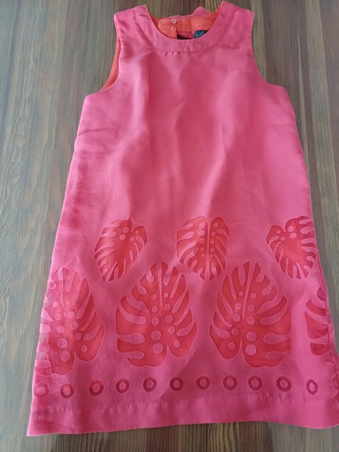 Robe rose