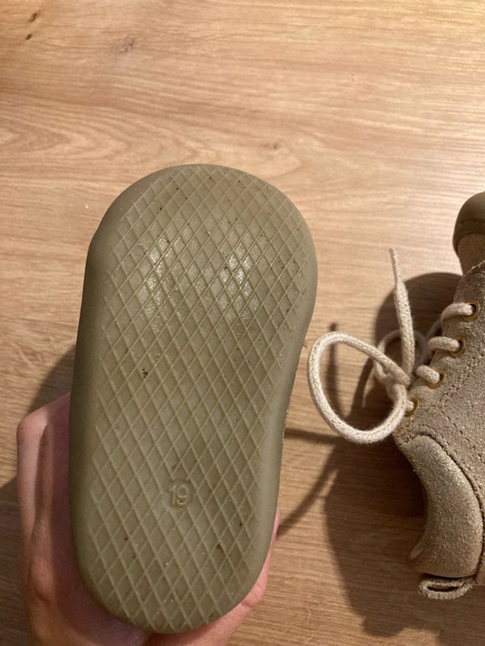 Chaussure de marche taille 19 - photo numéro 8