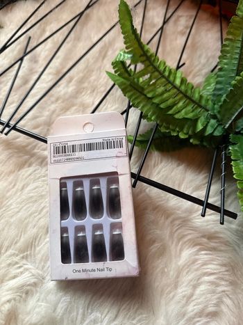 Faux ongles noir - Halloween