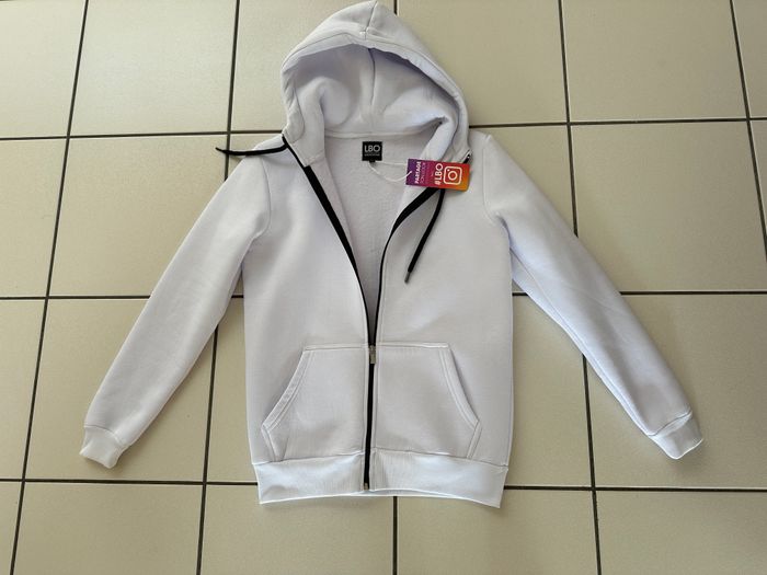 gilet à capuche blanc La Boutique Officielle taille 34 NEUF - photo numéro 4