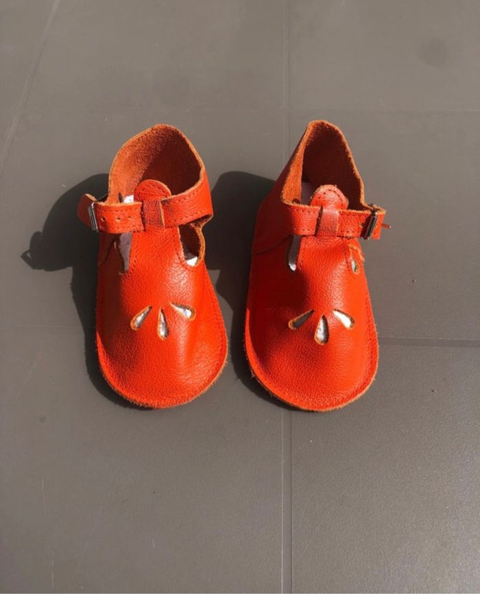 Chaussures été  pointure 18