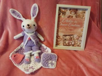 Doudou lapin adorable