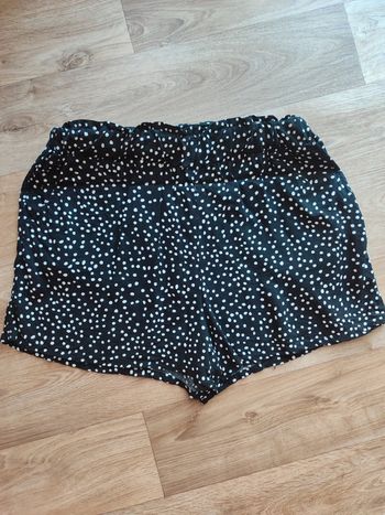 Short noir à pois blancs - Taille 40