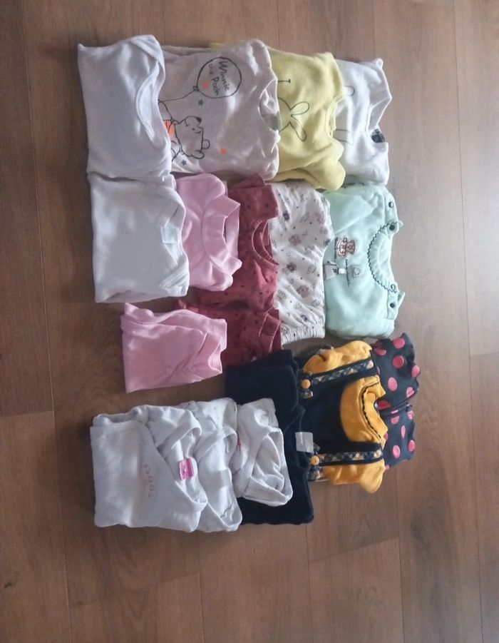 Lot vêtements fille 3 mois