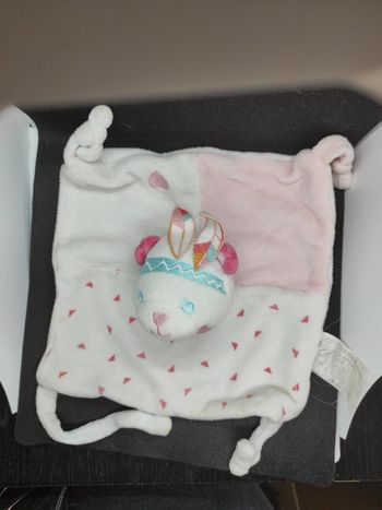 Ours / chat indien Nattou ? blankie doudou plat mouchoir #geektradedoudou