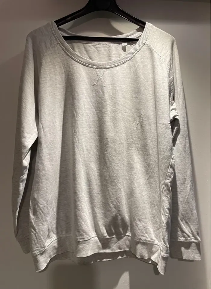 Sweat gris femme de marque Studio Woman taille XL en très bon état
