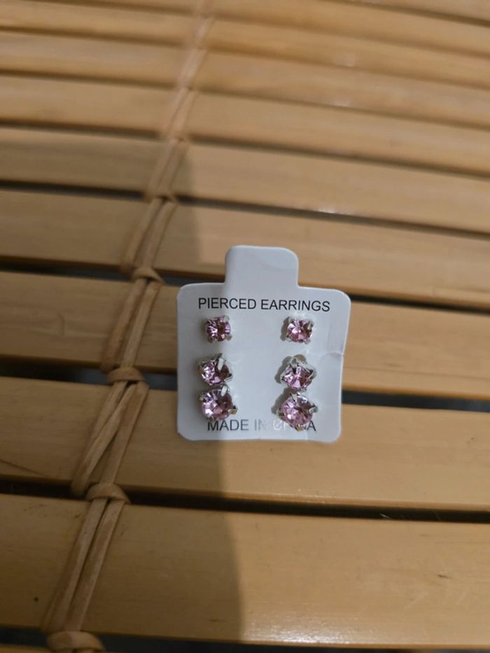 Lot de 3 paires neuve de boucles d'oreilles - photo numéro 2