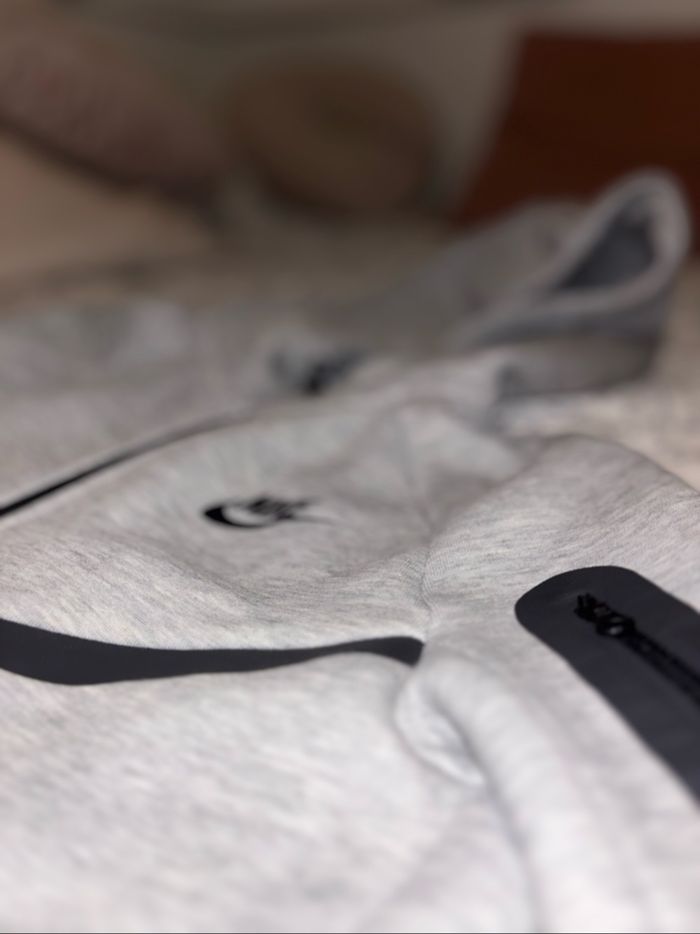 Veste Nike tech fleece grise - photo numéro 3