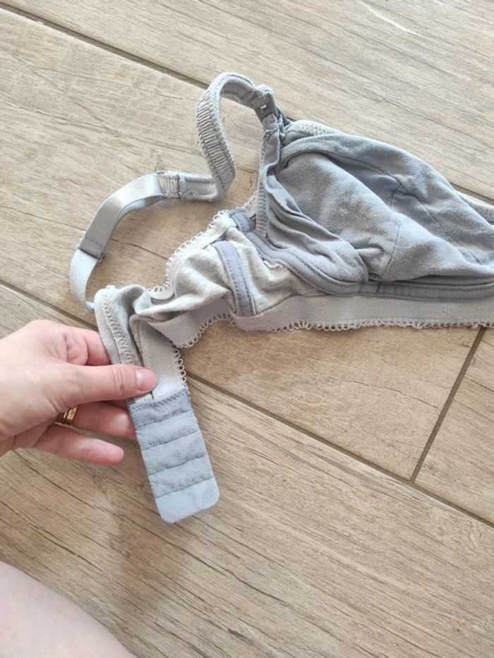 Soutiens-gorge d'allaitement gris 90C - photo numéro 4