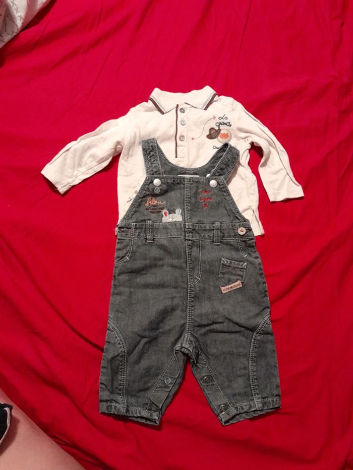 Lot salopette et tee-shirt taille 3 mois