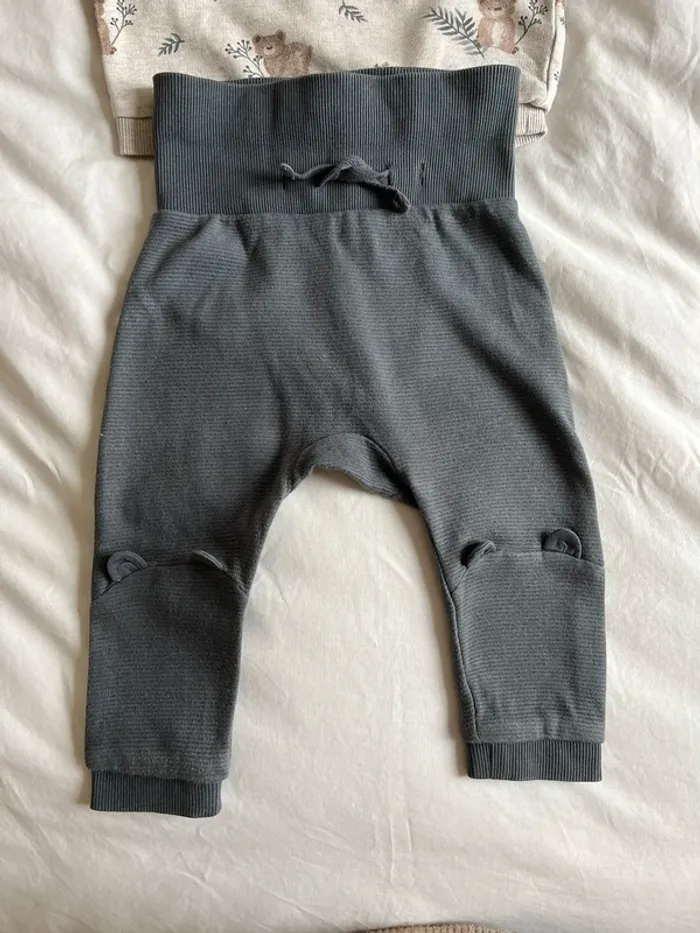 Ensemble bébé C&A - photo numéro 2