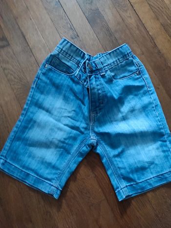 Short jean
