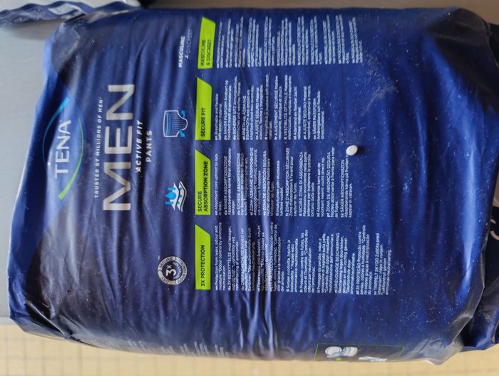 Protection tena men - photo numéro 2