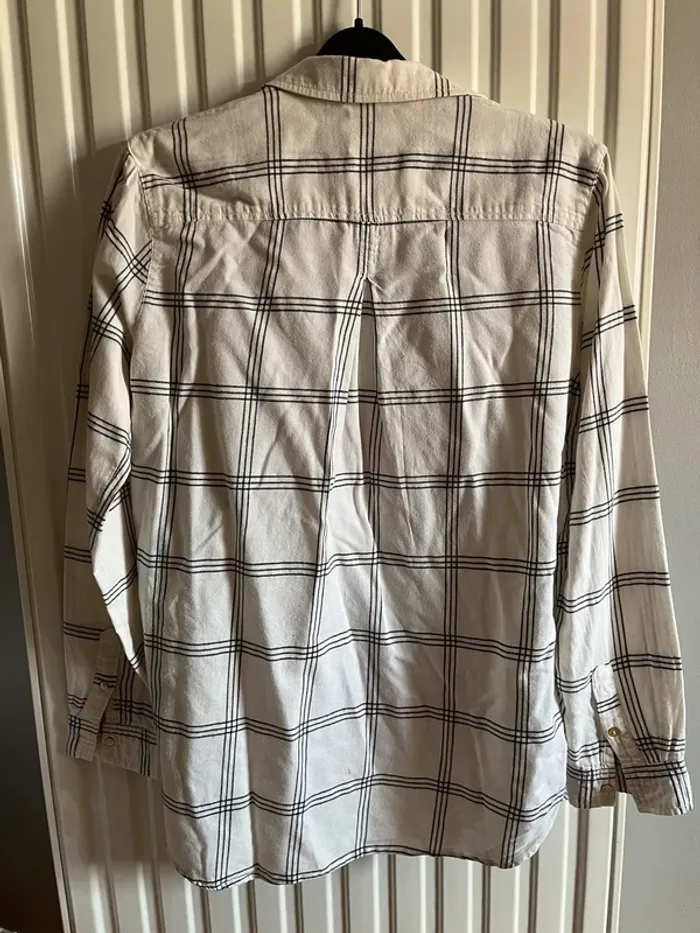 Chemise - photo numéro 4