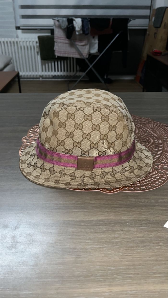 Bob Gucci fushia extrêment rare - photo numéro 3