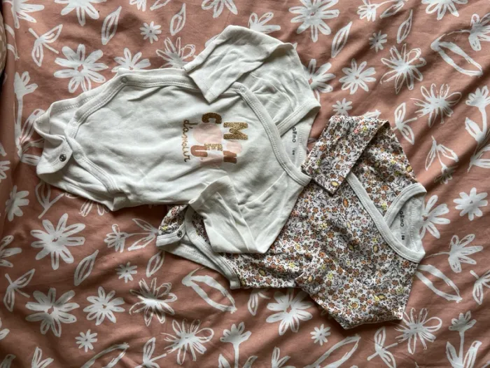 Lot de 2 body Gemo 6 mois