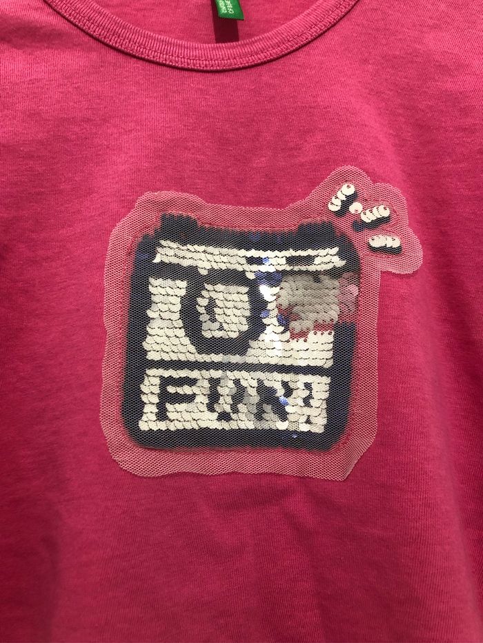 Teeshirt manches longues roses Benetton avec sequins - photo numéro 2
