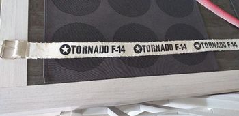 Ceinture avec écriture dessus