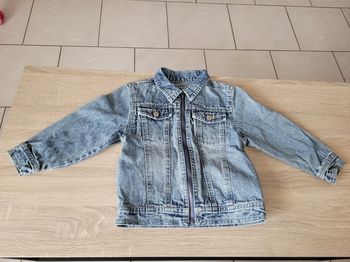 Veste en jean's garçon en 4 ans