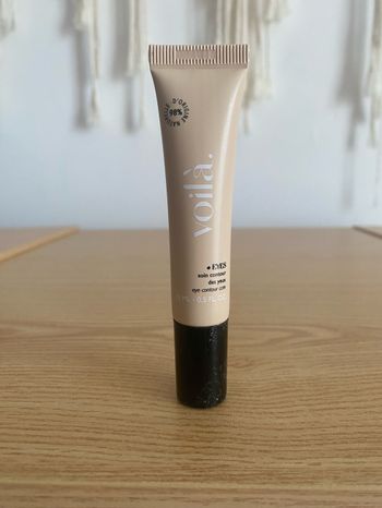 Soin contour des yeux