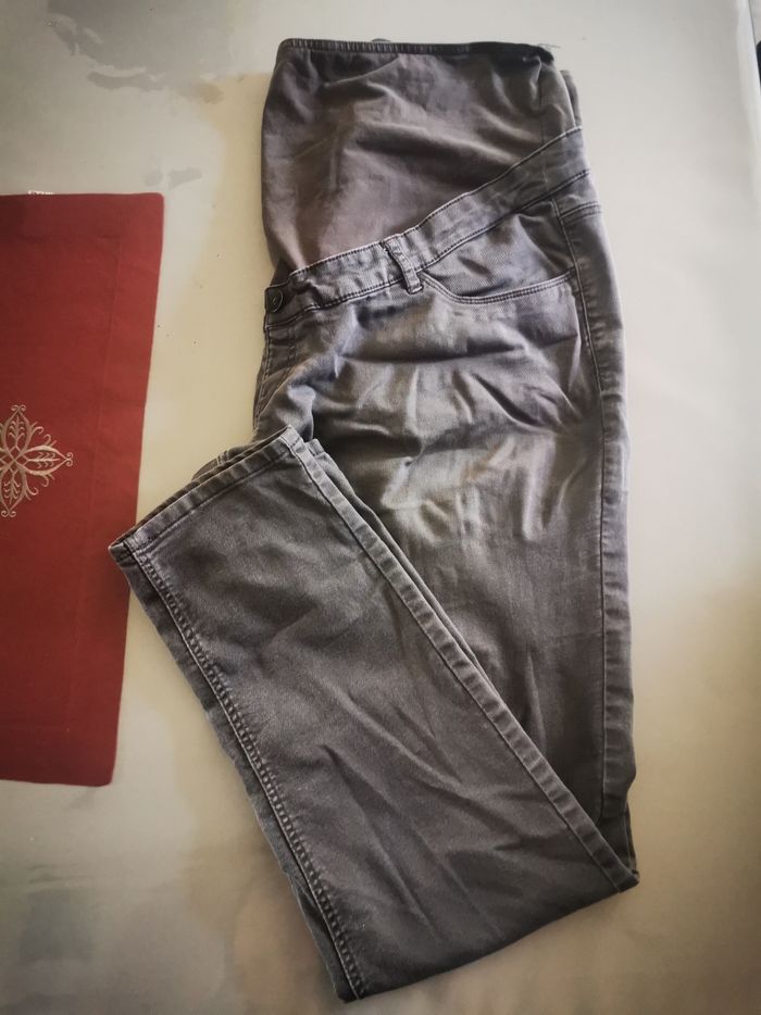 Pantalon de grossesse Kiabi_ T46