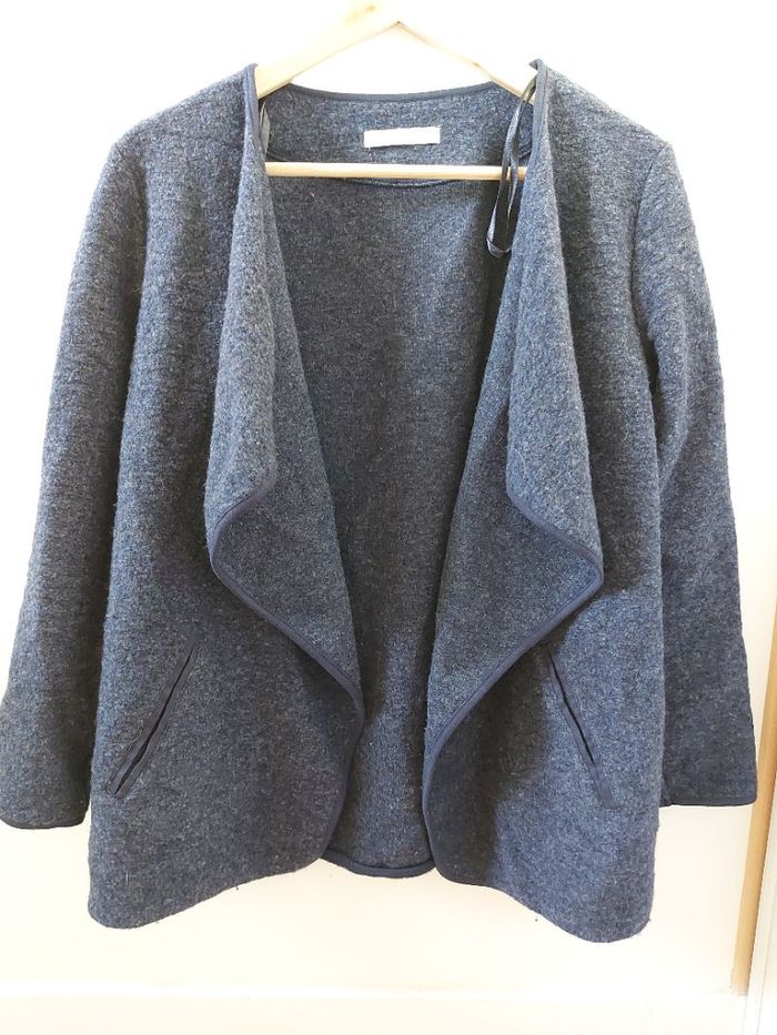 Gilet bleu T36 Armand Thiery