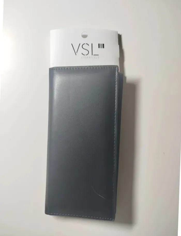 Porte Feuille Noir Neuf avec étiquettes