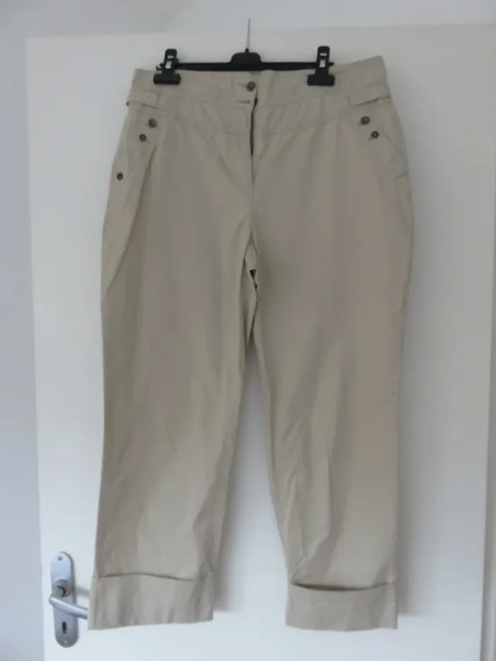Pantacourt 7/8 voodoo 44 beige