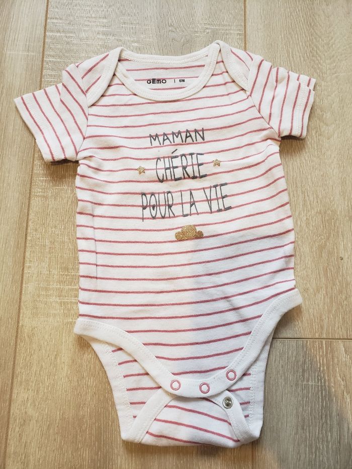 Lot bodies 6mois - photo numéro 4